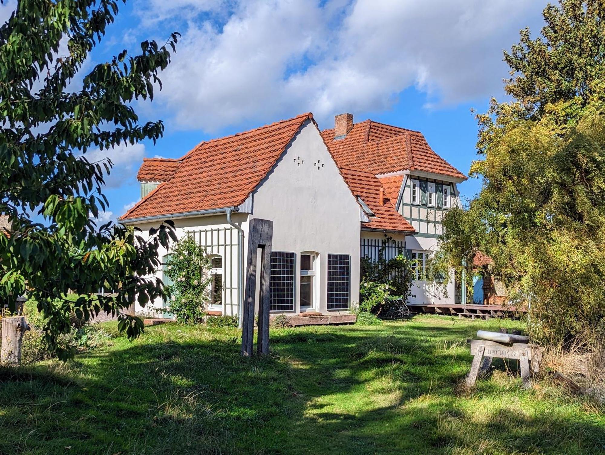 Forsthaus Lelkendorf / Ferienwohnung エクステリア 写真